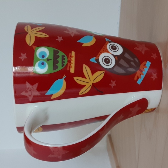Whimsical Owls Cup Mug 10 oz Red Background Star Pattern on Handle - Picture 3 of 7